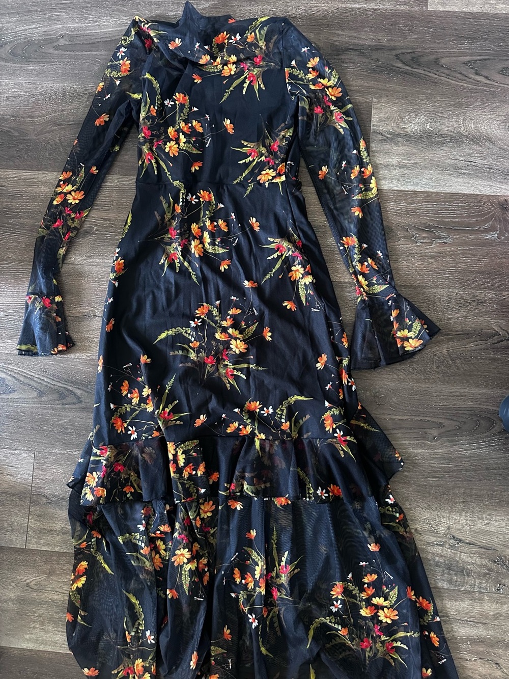 Women’s Black Floral Long Sleeve Ruffle Dress